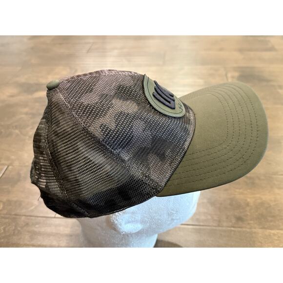 Under Armour Mens Green Camo UA Patch Adjustable SnapBack Trucker Hat Cap OSFA - Picture 4 of 7